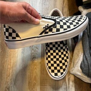 Classic checker vans 12 men’s